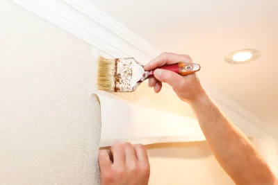 Pose de papier peint à Chaudeyrac — revêtements muraux et toiles de verre